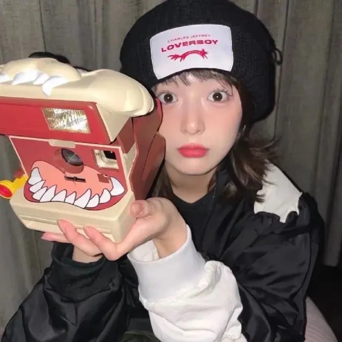 两傻大闹摄影场